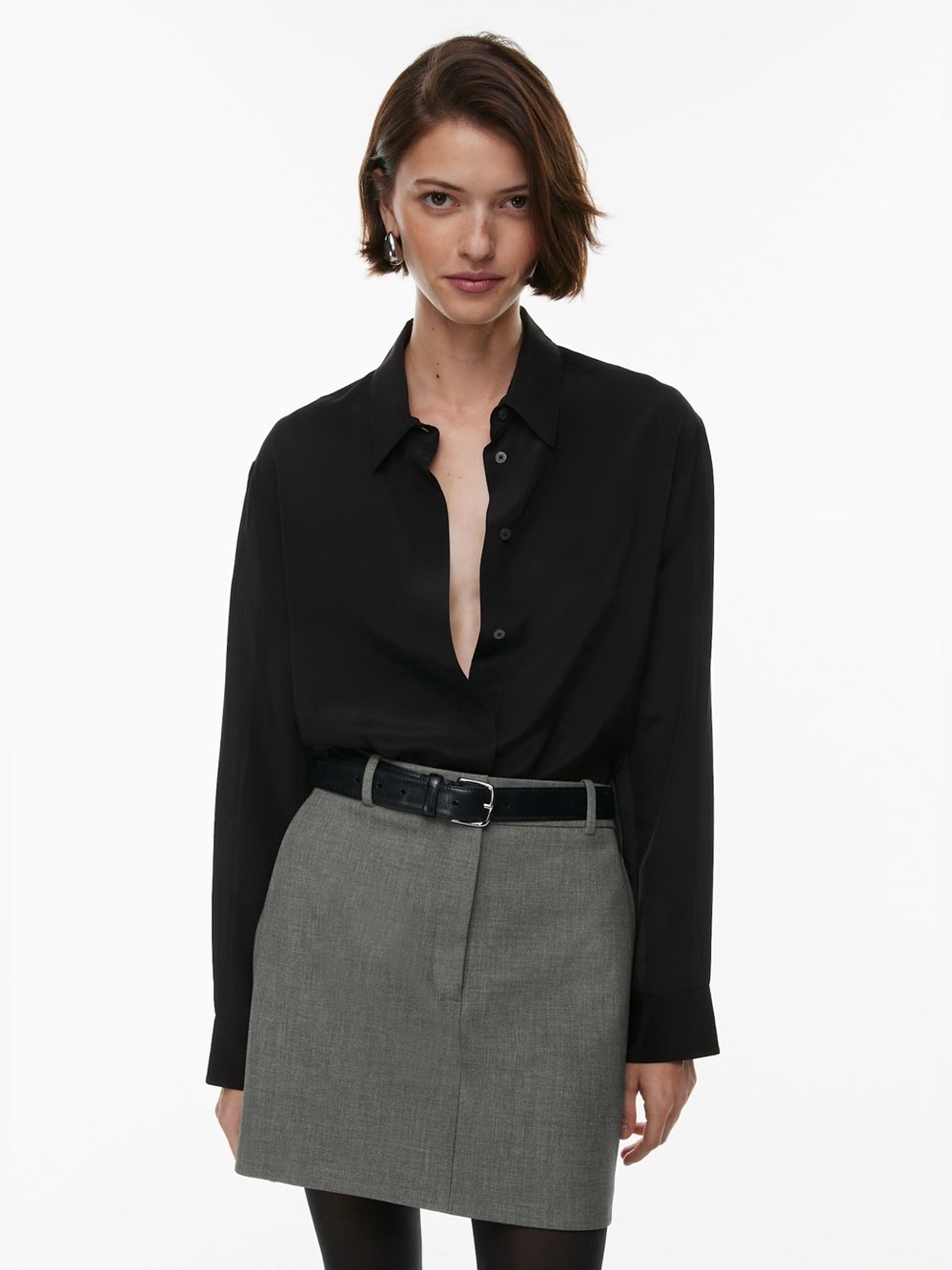Babaton ARITZIA Academy 100% Silk Button Down Blouse in Black size XS